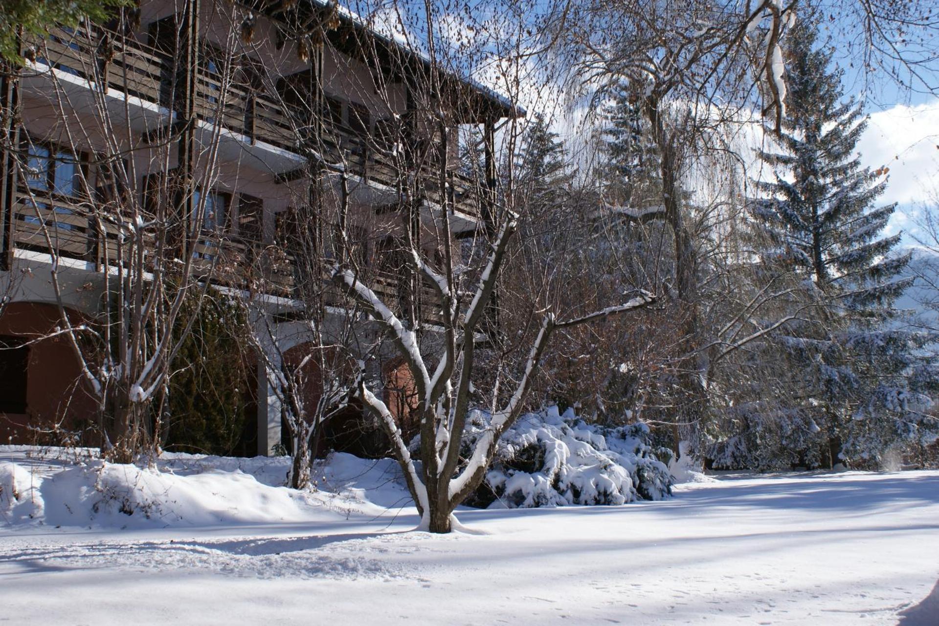 Hotel De La Gare Eygliers Luaran gambar
